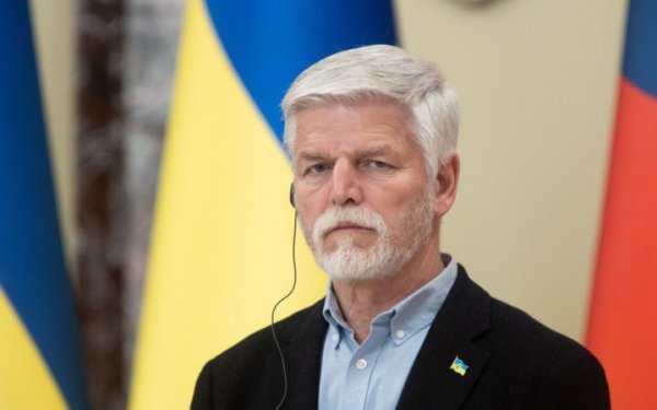 Україна не отримує достатньо допомоги, щоб повністю відвоювати свою територію у РФ, – президент Чехії
Україна не отримує достатньо допомоги, щоб повністю відвоювати свою територію у РФ, – президент Чехії