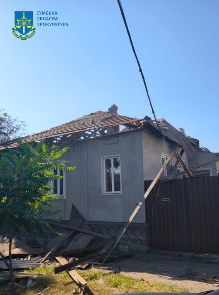 Росіяни обстріляли житлові квартали Білопілля на Сумщині, є потерпілі
Росіяни обстріляли житлові квартали Білопілля на Сумщині, є потерпілі