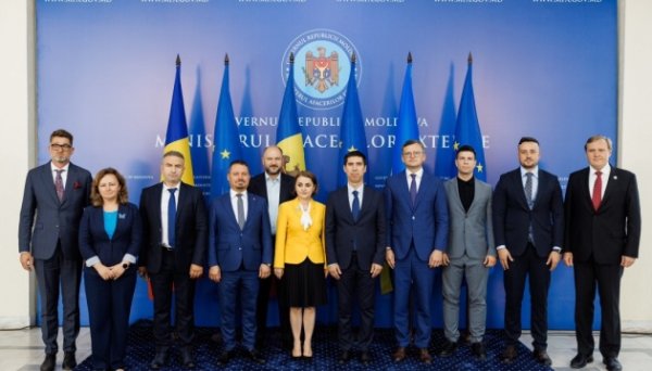 Україна, Молдова і Румунія обговорили постачання обладнання для української енергосистеми Україна, Молдова і Румунія обговорили постачання обладнання для української енергосистеми