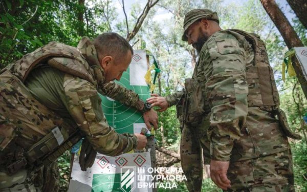Міноборони затвердило 4 рівні домедичної допомоги для військовослужбовців
Міноборони затвердило 4 рівні домедичної допомоги для військовослужбовців