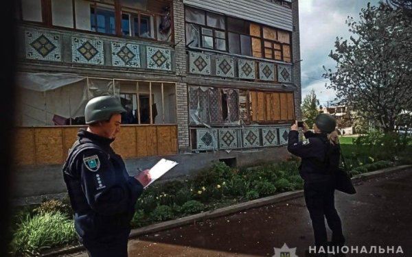 Росіяни обстріляли житлові квартали Білопілля на Сумщині, є потерпілі
Росіяни обстріляли житлові квартали Білопілля на Сумщині, є потерпілі