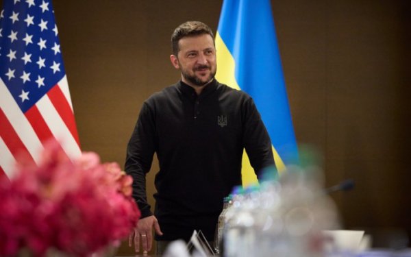 Зеленський виступив в Інституті Рейгана: закликав США зняти обмеження щодо зброї
Зеленський виступив в Інституті Рейгана: закликав США зняти обмеження щодо зброї
