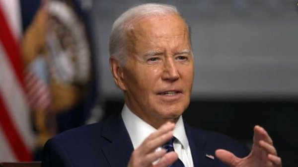 Байден назвал ошибкой выражение "попасть Трампу в яблочко" и объяснил свою риторику Байден назвал ошибкой выражение "попасть Трампу в яблочко" и объяснил свою риторику