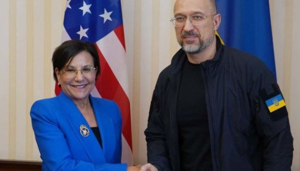 Як збільшити прибутки України: Пріцкер каже, що США радять починати не з підвищення податків Як збільшити прибутки України: Пріцкер каже, що США радять починати не з підвищення податків
