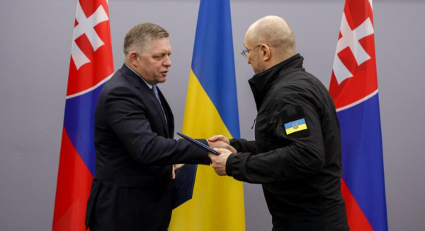 Фіцо повідомив, що запропонував Шмигалю "технічні рішення" щодо транзиту російської нафти Фіцо повідомив, що запропонував Шмигалю "технічні рішення" щодо транзиту російської нафти
