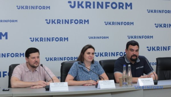 Аграрії пропонують ввести пільгову ставку акцизу на пальне для сільгоспробіт Аграрії пропонують ввести пільгову ставку акцизу на пальне для сільгоспробіт