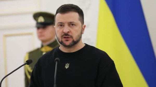 Зеленский ожидает, что новые системы ПВО будут поставлены как можно скорее Зеленский ожидает, что новые системы ПВО будут поставлены как можно скорее