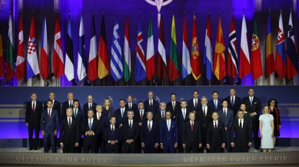 Партнеры выделят Украине $1 млрд в поддержку ПВО: системы и сотни перехватчиков Партнеры выделят Украине $1 млрд в поддержку ПВО: системы и сотни перехватчиков