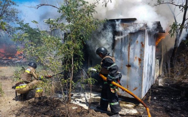 У Очакові через обстріл РФ постраждали четверо цивільних, серед них – двоє підлітків
У Очакові через обстріл РФ постраждали четверо цивільних, серед них – двоє підлітків