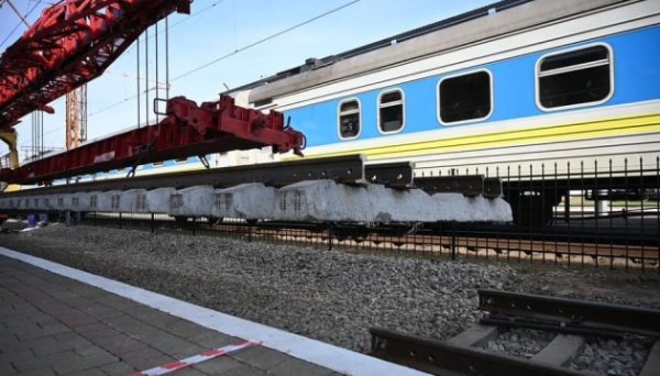 ЄС надасть Укрзалізниці €42,9 мільйона для будівництва євроколії ЄС надасть Укрзалізниці €42,9 мільйона для будівництва євроколії