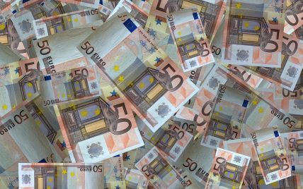 Курс валют на 1 июля: сколько стоят доллар, евро и злотый
Курс валют на 1 июля: сколько стоят доллар, евро и злотый