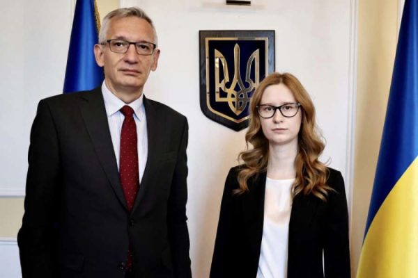 В бюджете Украины «дыра» на 500 миллиардов — председатель комитета
В бюджете Украины «дыра» на 500 миллиардов — председатель комитета