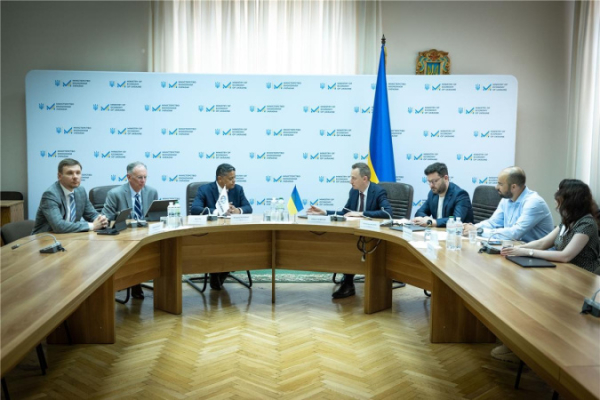 Украина и Всемирный банк углубляют сотрудничество: миллиардные инвестиции и реформы для частного сектора
Украина и Всемирный банк углубляют сотрудничество: миллиардные инвестиции и реформы для частного сектора
