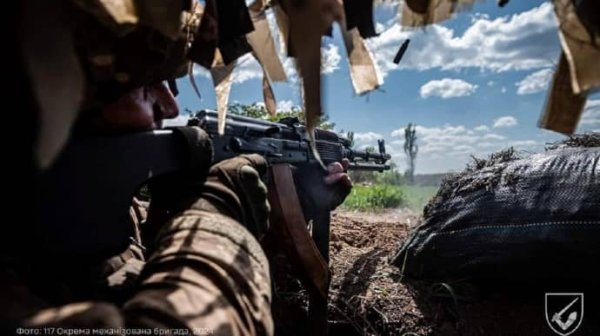Россияне потеряли на фронте еще 1180 солдат и 13 танков Россияне потеряли на фронте еще 1180 солдат и 13 танков