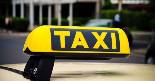 Дефицит водителей и высокий спрос: в Киеве такси подорожало на 15-30%
Дефицит водителей и высокий спрос: в Киеве такси подорожало на 15-30%