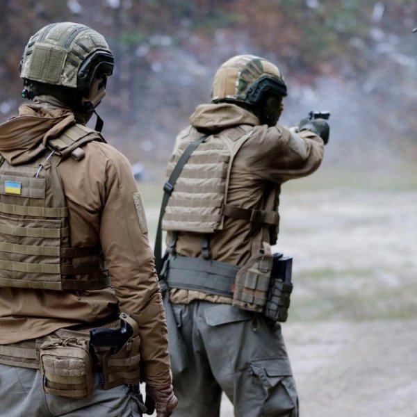 Міноборони допустило до експлуатації у ЗСУ 10 нових зразків пістолетів та пістолетів-кулеметів
Міноборони допустило до експлуатації у ЗСУ 10 нових зразків пістолетів та пістолетів-кулеметів