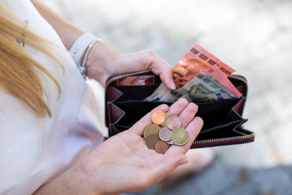 Підвищення податків не за горами: зашморг затягується все дужче
Підвищення податків не за горами: зашморг затягується все дужче