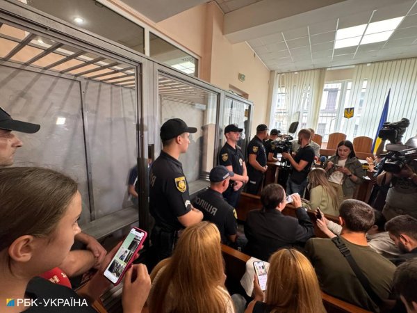 Стрелок из Днепра: Как полиция искала возможного убийцу Фарион и каковы его мотивы
Стрелок из Днепра: Как полиция искала возможного убийцу Фарион и каковы его мотивы