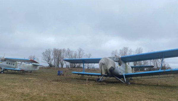 АРМА передали чотири гелікоптери і два літаки підприємців із Криму, які фінансували російську агресію АРМА передали чотири гелікоптери і два літаки підприємців із Криму, які фінансували російську агресію