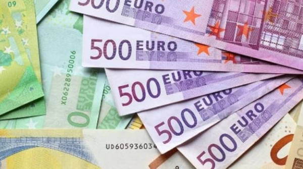 ЕС передал Украине 1,5 миллиарда евро из доходов росактивов
ЕС передал Украине 1,5 миллиарда евро из доходов росактивов