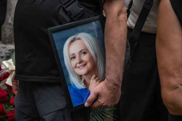Стрелок из Днепра: Как полиция искала возможного убийцу Фарион и каковы его мотивы
Стрелок из Днепра: Как полиция искала возможного убийцу Фарион и каковы его мотивы
