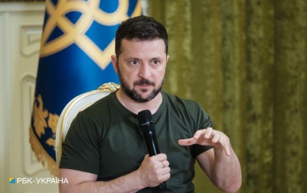 Зеленский собрал Ставку по последствиям атаки: РФ бросила на Украину 127 ракет и 109 дронов
Зеленский собрал Ставку по последствиям атаки: РФ бросила на Украину 127 ракет и 109 дронов