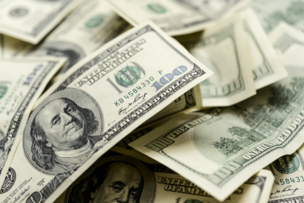 Райффайзен каждые 3-5 дней завозит наличный доллар и евро в Украину, Ощадбанк на втором месте по объемам
Райффайзен каждые 3-5 дней завозит наличный доллар и евро в Украину, Ощадбанк на втором месте по объемам