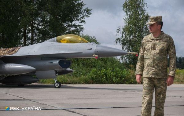 Новая эра авиации. Зачем Украине F-16 и как самолеты помогут в отражении российских атак
Новая эра авиации. Зачем Украине F-16 и как самолеты помогут в отражении российских атак