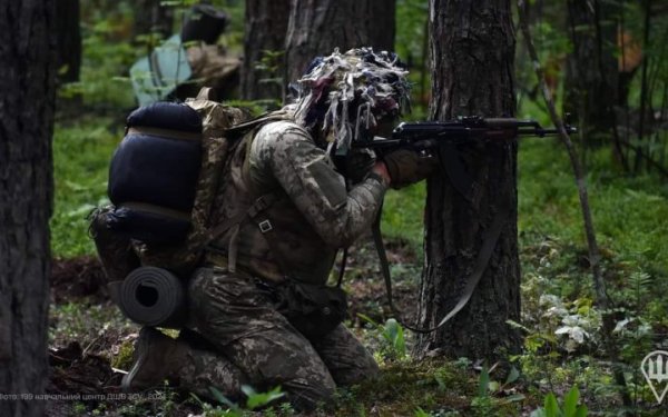 Російська армія намагається прорвати оборону ЗСУ на Сіверському напрямку, — Генштаб
Російська армія намагається прорвати оборону ЗСУ на Сіверському напрямку, — Генштаб