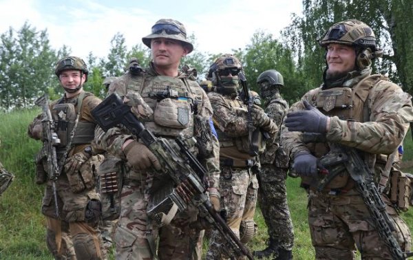 Может ли война перейти на территорию РФ и нужно ли это Украине: мнение эксперта
Может ли война перейти на территорию РФ и нужно ли это Украине: мнение эксперта