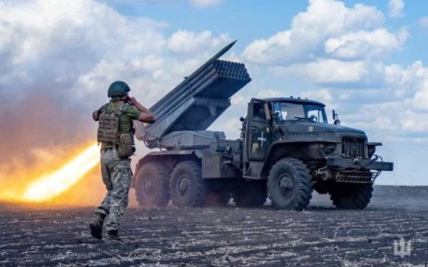 Генштаб ЗСУ: Росія скидає на свою Курську область авіабомби, зафіксували майже пів сотні КАБів
Генштаб ЗСУ: Росія скидає на свою Курську область авіабомби, зафіксували майже пів сотні КАБів