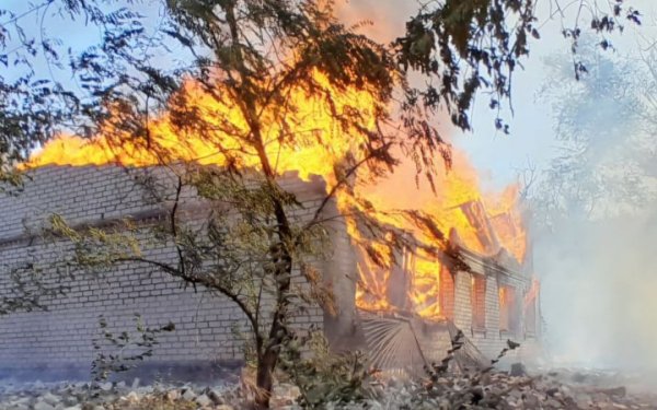 Внаслідок ворожих атак на Нікопольщину є руйнування інфраструктури та житла
Внаслідок ворожих атак на Нікопольщину є руйнування інфраструктури та житла