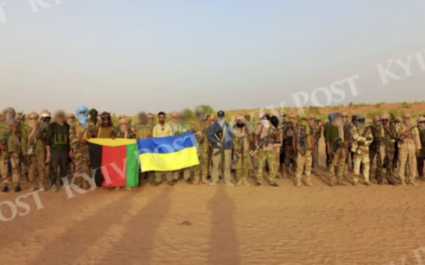 Малійські повстанці заперечили отримання допомоги від України
Малійські повстанці заперечили отримання допомоги від України