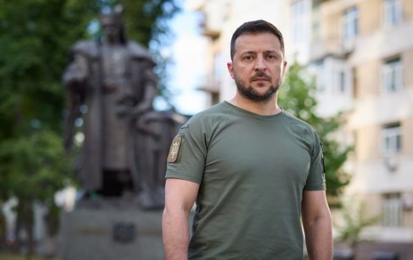 РФ применила по Украине более 30 ракет и 800 КАБов за неделю, - Зеленский
РФ применила по Украине более 30 ракет и 800 КАБов за неделю, - Зеленский