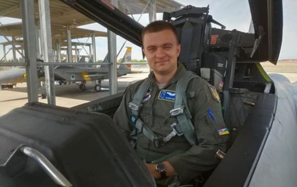 Первая потеря. Что известно о катастрофе F-16 и летчике Алексее "Мунфиш" Месе
Первая потеря. Что известно о катастрофе F-16 и летчике Алексее "Мунфиш" Месе