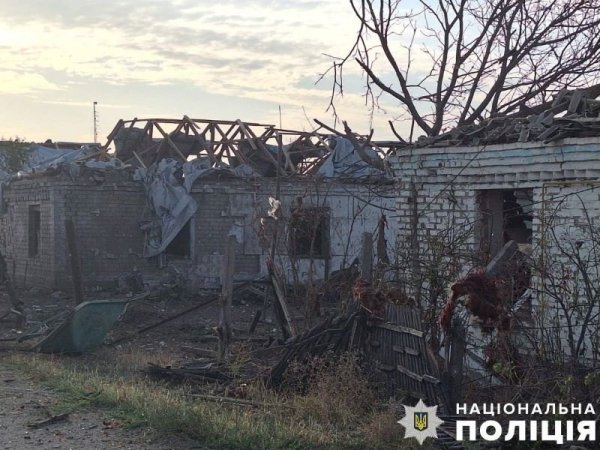 На Херсонщині росіяни атакували авто поліції, загинув правоохоронець
На Херсонщині росіяни атакували авто поліції, загинув правоохоронець