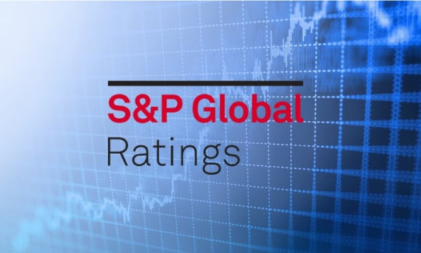 S&P снизило кредитный рейтинг Украины до выборочного дефолта
S&P снизило кредитный рейтинг Украины до выборочного дефолта