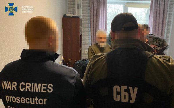 На Закарпатті затримали підсудного депутата від “ОПЗЖ” з Черкащини. Він спробував втікти за кордон
На Закарпатті затримали підсудного депутата від “ОПЗЖ” з Черкащини. Він спробував втікти за кордон