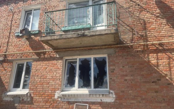 У Херсонській області двоє загиблих та 14 поранених через російську агресію
У Херсонській області двоє загиблих та 14 поранених через російську агресію