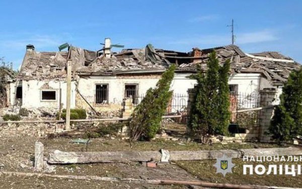 У Донецькій області через атаки РФ поранені 12 людей
У Донецькій області через атаки РФ поранені 12 людей