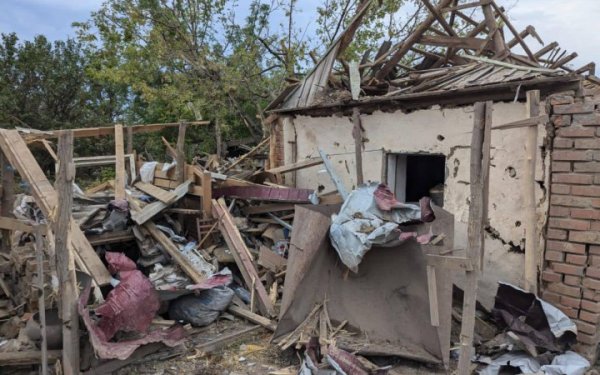 Упродовж доби росіяни атакували 12 населених пунктів Запорізької області
Упродовж доби росіяни атакували 12 населених пунктів Запорізької області