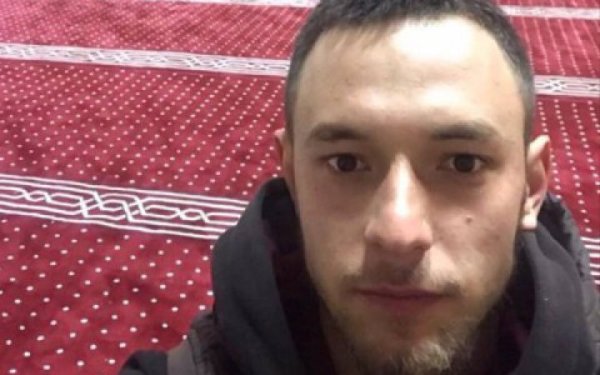 Кримськотатарського активіста, політв’язня Раїма Айвазова незаконно перемістили до Архангельська
Кримськотатарського активіста, політв’язня Раїма Айвазова незаконно перемістили до Архангельська