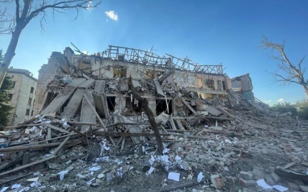 Головне за четвер, 8 серпня: обстріли Сумщини, бомбардування Селидового, срібло і бронза українських олімпійців
Головне за четвер, 8 серпня: обстріли Сумщини, бомбардування Селидового, срібло і бронза українських олімпійців