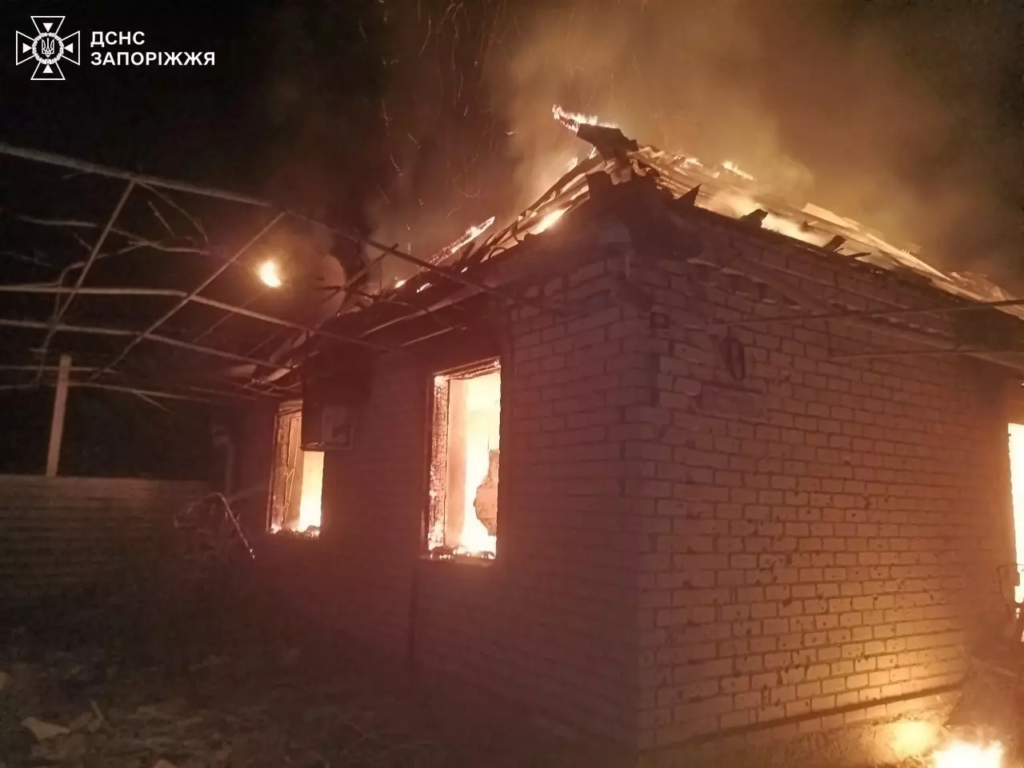 Що відомо про пожежі та рятувальні роботи після обстрілів Запорізької області 14 серпня