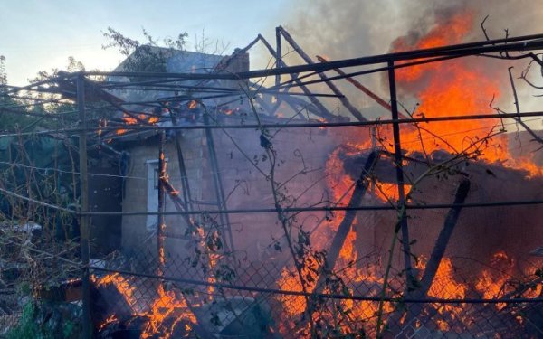Росіяни знову обстріляли Нікопольський район Дніпропетровщини, є поранений
Росіяни знову обстріляли Нікопольський район Дніпропетровщини, є поранений