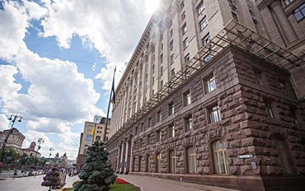 Київська влада відмовилася розпустити Департамент охорони культспадщини КМДА у відповідь на петицію
Київська влада відмовилася розпустити Департамент охорони культспадщини КМДА у відповідь на петицію