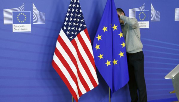 Штати та ЄС близькі до рішення надати Україні $50 мільярдів із заморожених активів Росії - Bloomberg Штати та ЄС близькі до рішення надати Україні $50 мільярдів із заморожених активів Росії - Bloomberg