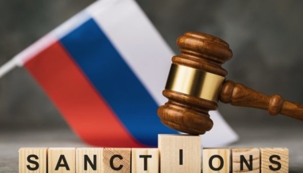 Мінекономіки Австрії наполягає на дотриманні санкцій: Росія не повинна мати підтримку у війні Мінекономіки Австрії наполягає на дотриманні санкцій: Росія не повинна мати підтримку у війні