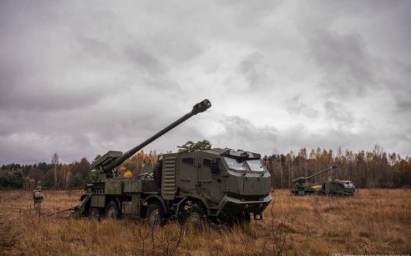 Україна отримала 18 нових артилерійських установок "Богдана" закуплених Данією
Україна отримала 18 нових артилерійських установок "Богдана" закуплених Данією
