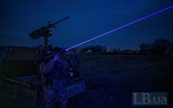 Сили ППО збили 22 російські "шахеди" і 7 крилатих ракет. Всього було виявлено 42 повітряні цілі
Сили ППО збили 22 російські "шахеди" і 7 крилатих ракет. Всього було виявлено 42 повітряні цілі
